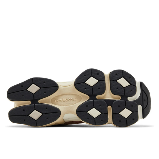 9060 Sparrow Flat Taupe "U9060EEH"