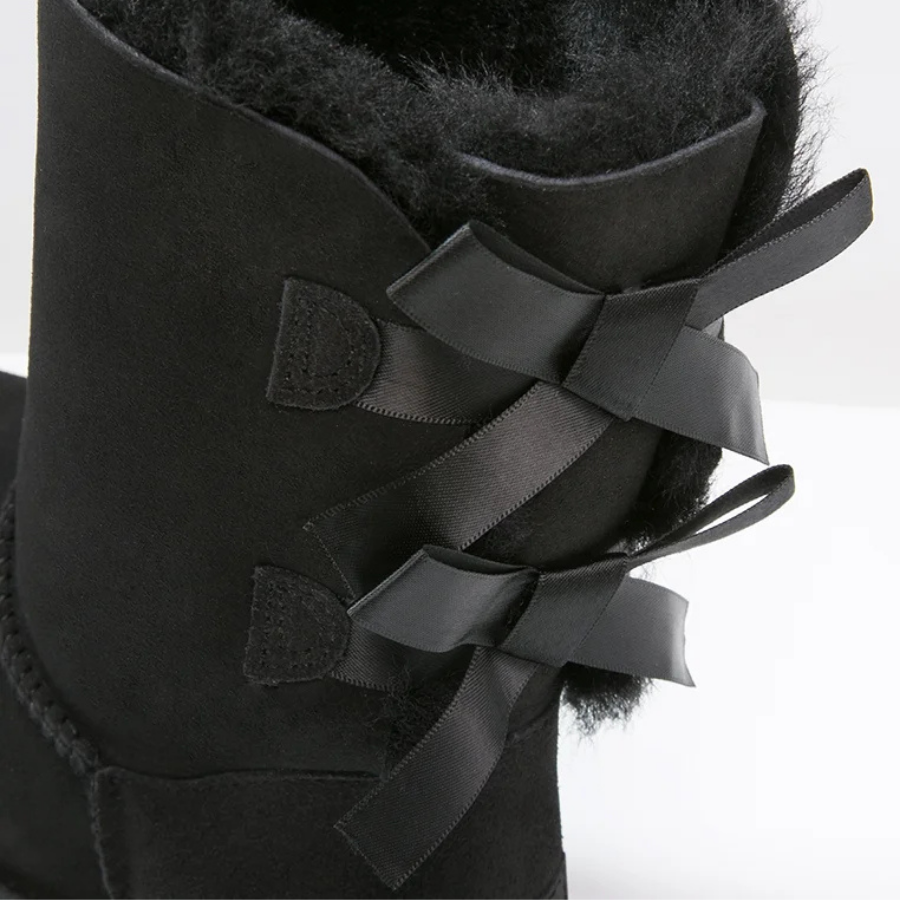 Classic Bailey Bow II Boot | Black