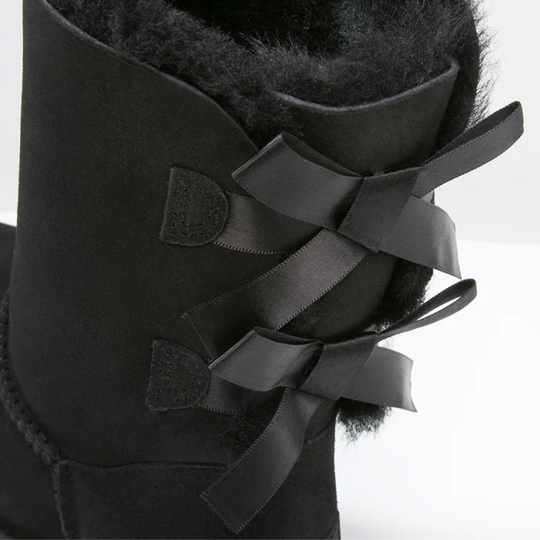 Classic Bailey Bow II Boot | Black